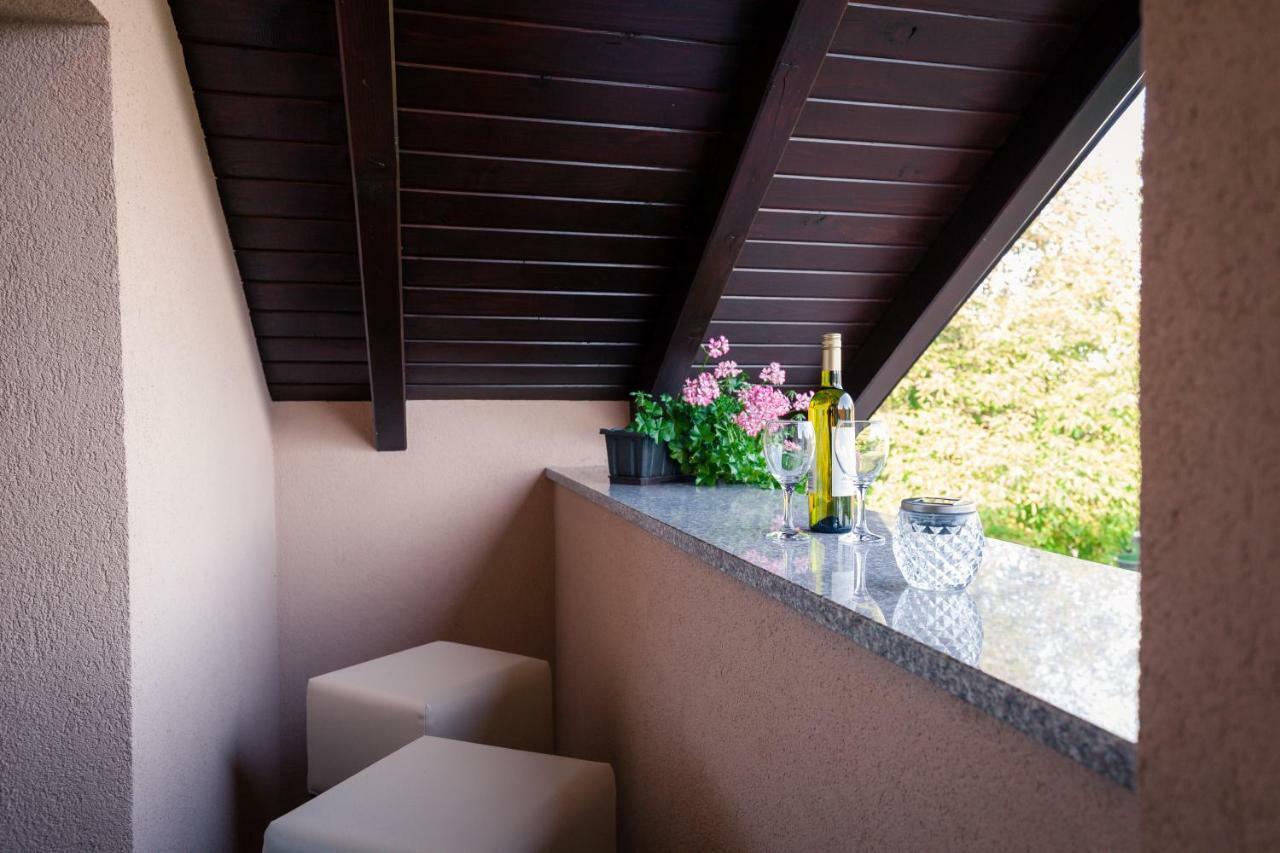 Apartment Ivan & Iva Gornji Vaganac Экстерьер фото