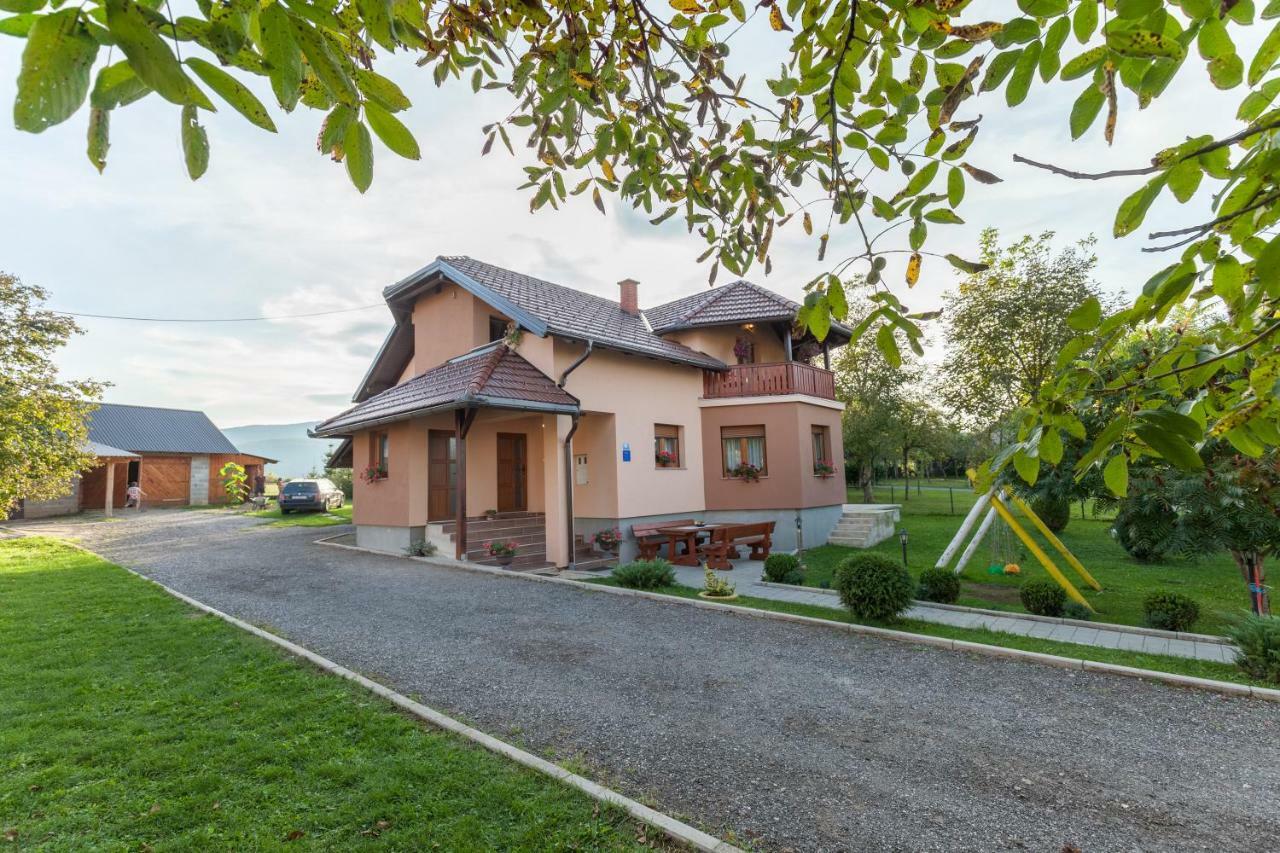 Apartment Ivan & Iva Gornji Vaganac Экстерьер фото