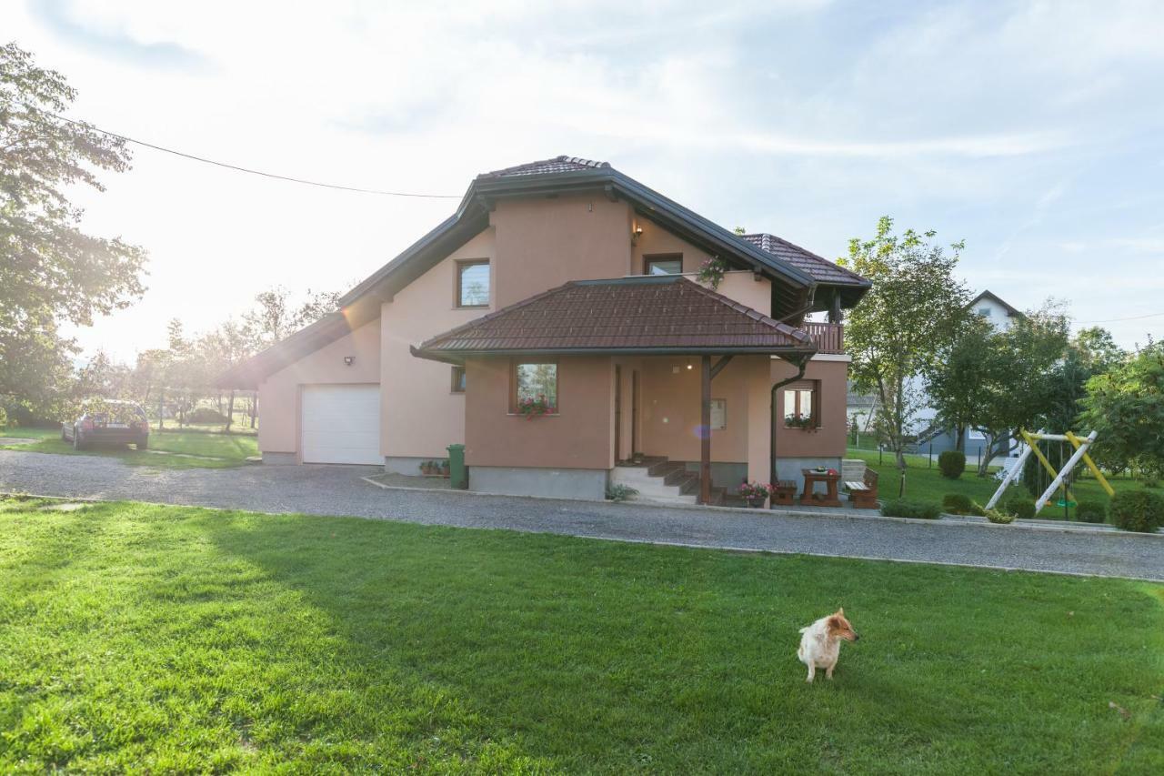 Apartment Ivan & Iva Gornji Vaganac Экстерьер фото